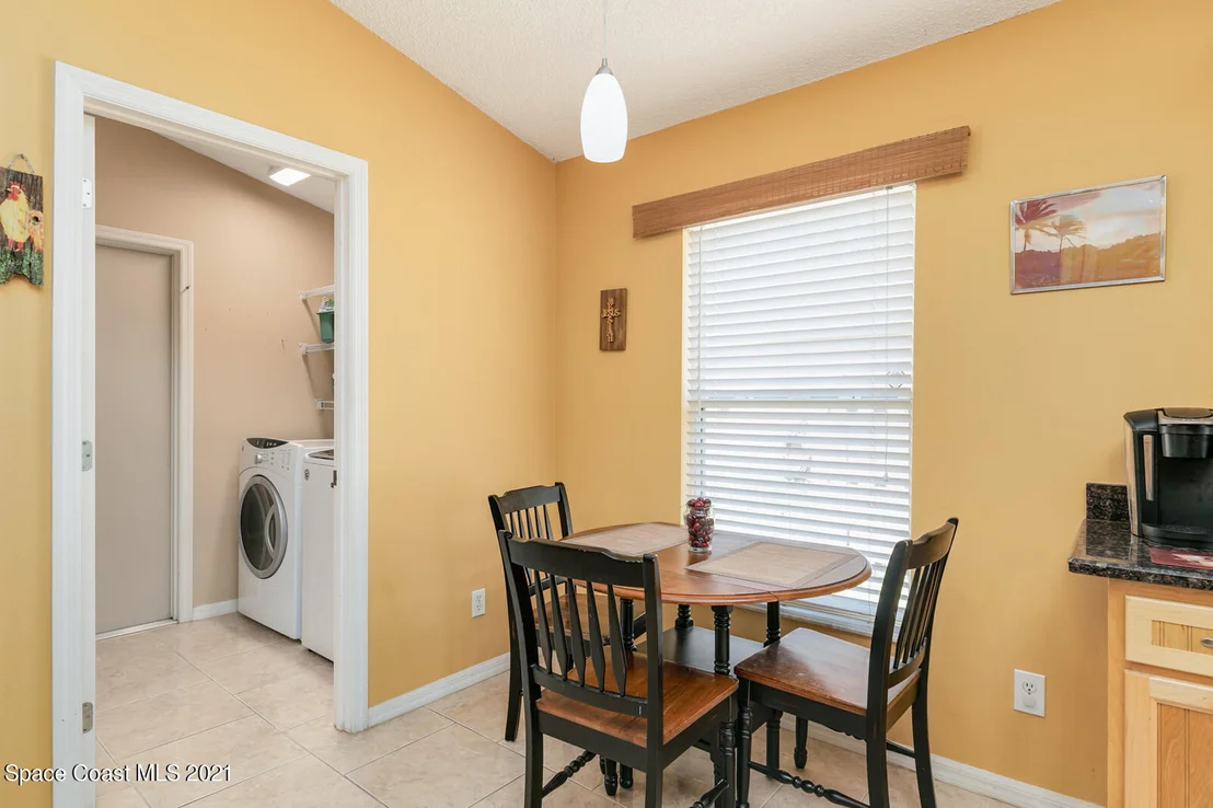 Photo of 8595 Eola Court