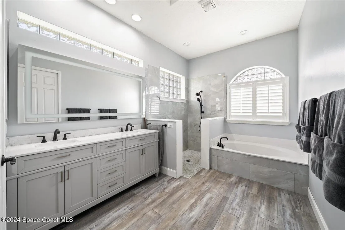 Photo of 4716 Merlot Drive