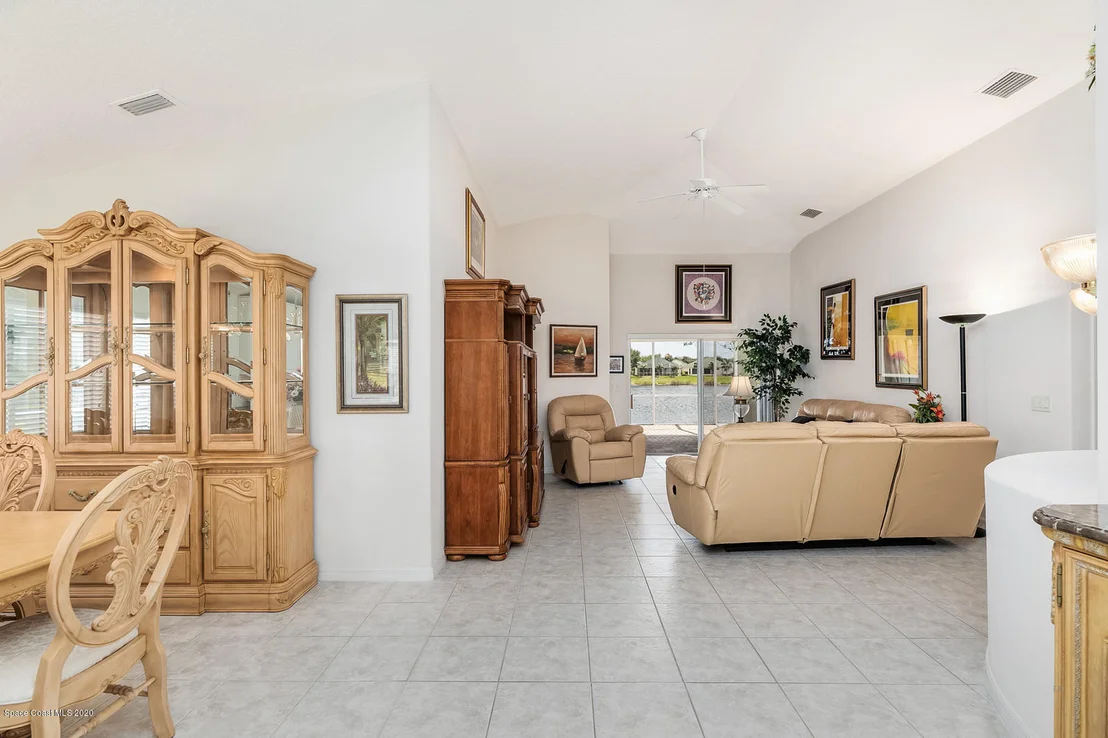Photo of 3553 Shawnee Lane