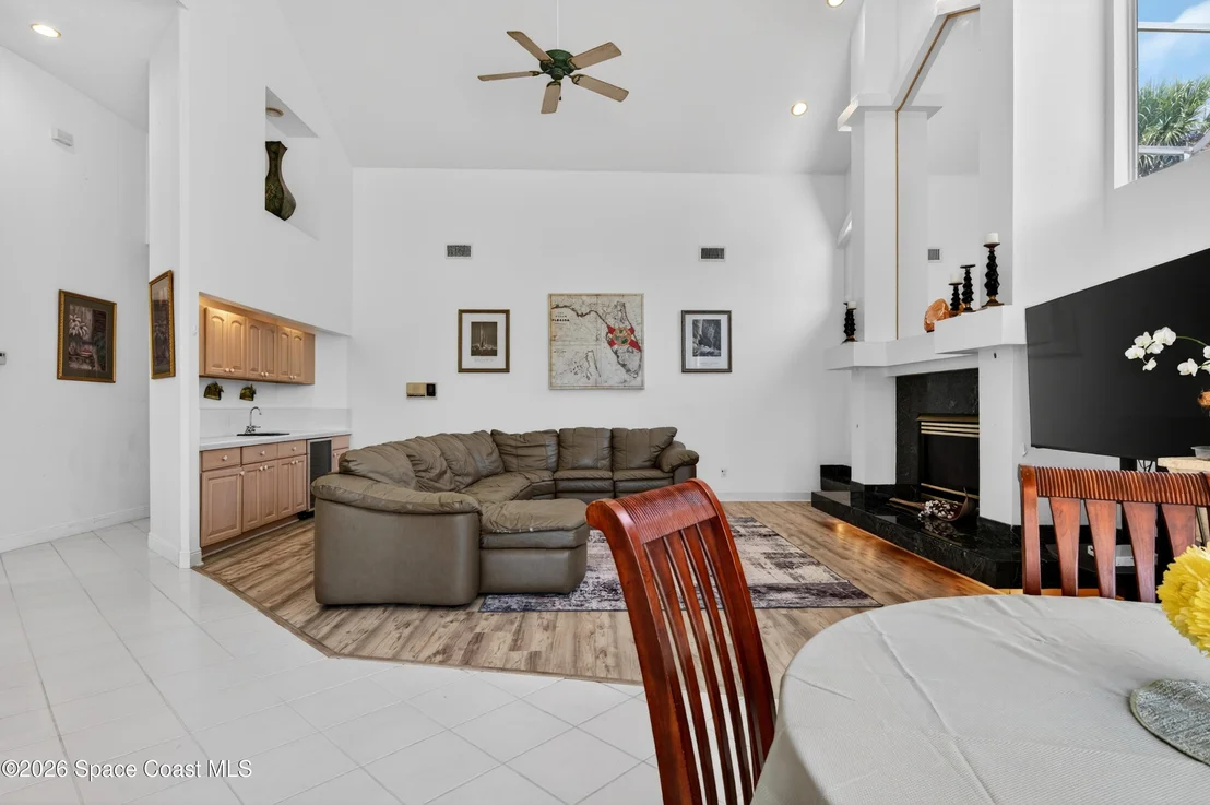 Photo of 900 Bluegrass Lane