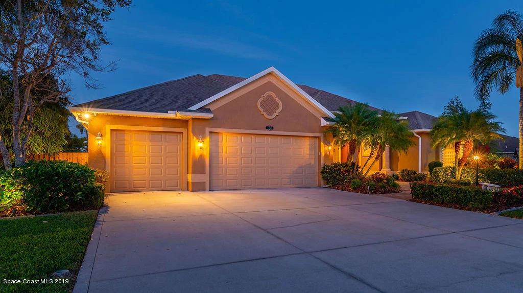 Photo of 2263 Woodfield Circle