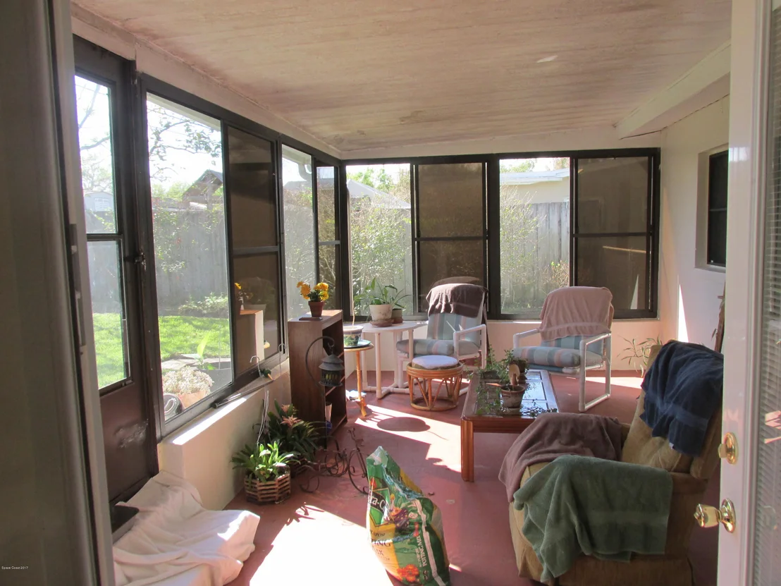 Photo of 747 Ixora Drive