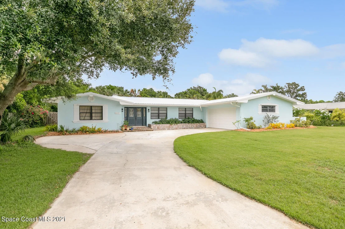 Photo of 242 Miami Avenue