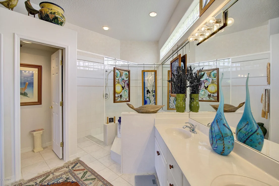 Photo of 931 Palm Brook Drive