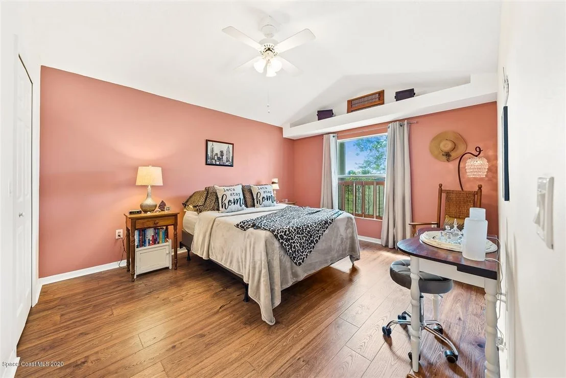 Photo of 2484 Addington Circle