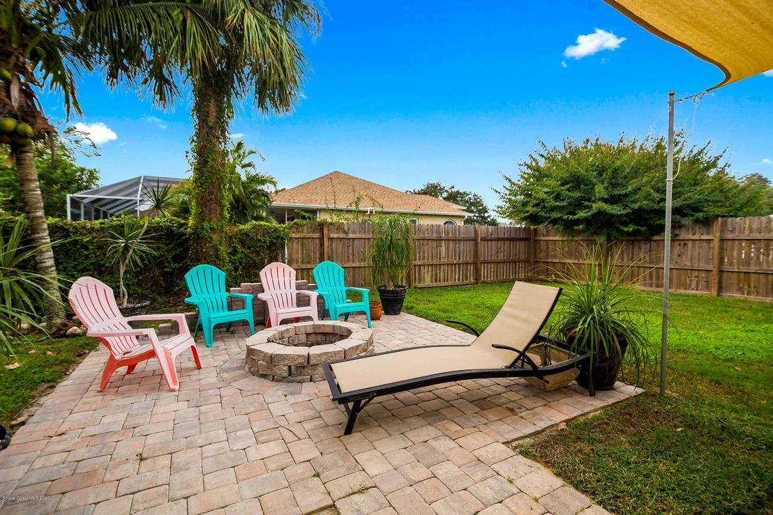 Photo of 809 Brookstone Drive