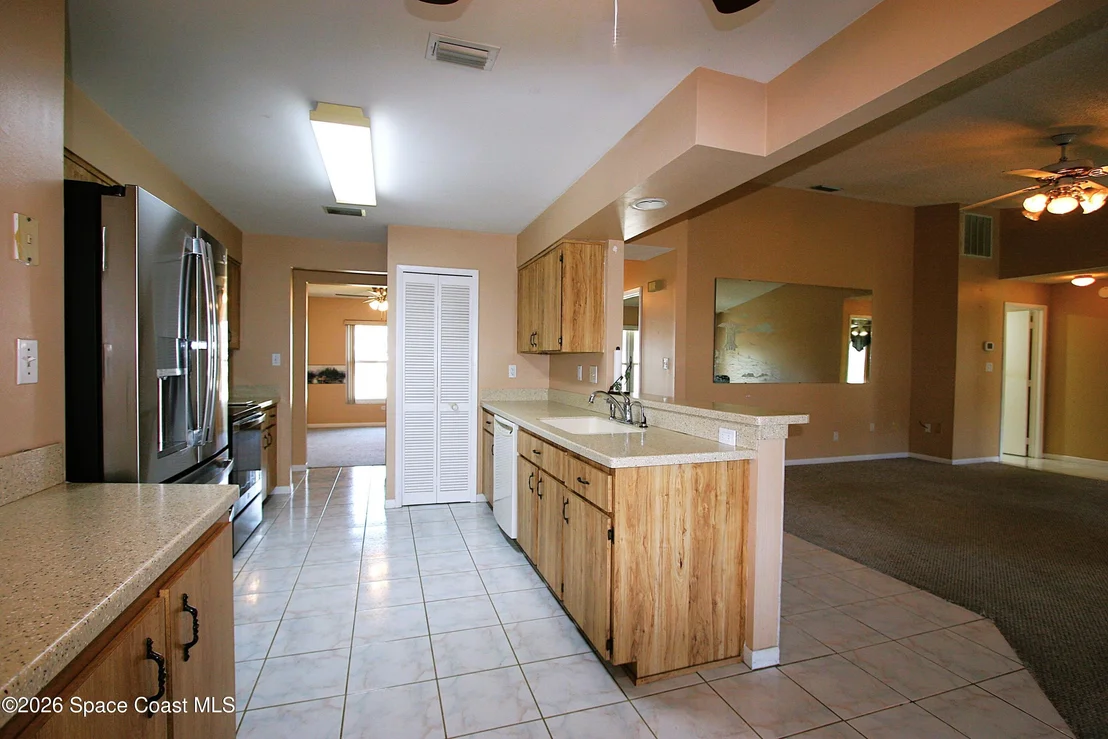 Photo of 819 Gardener Road