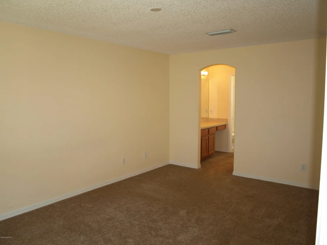 Photo of 520 Benton Drive