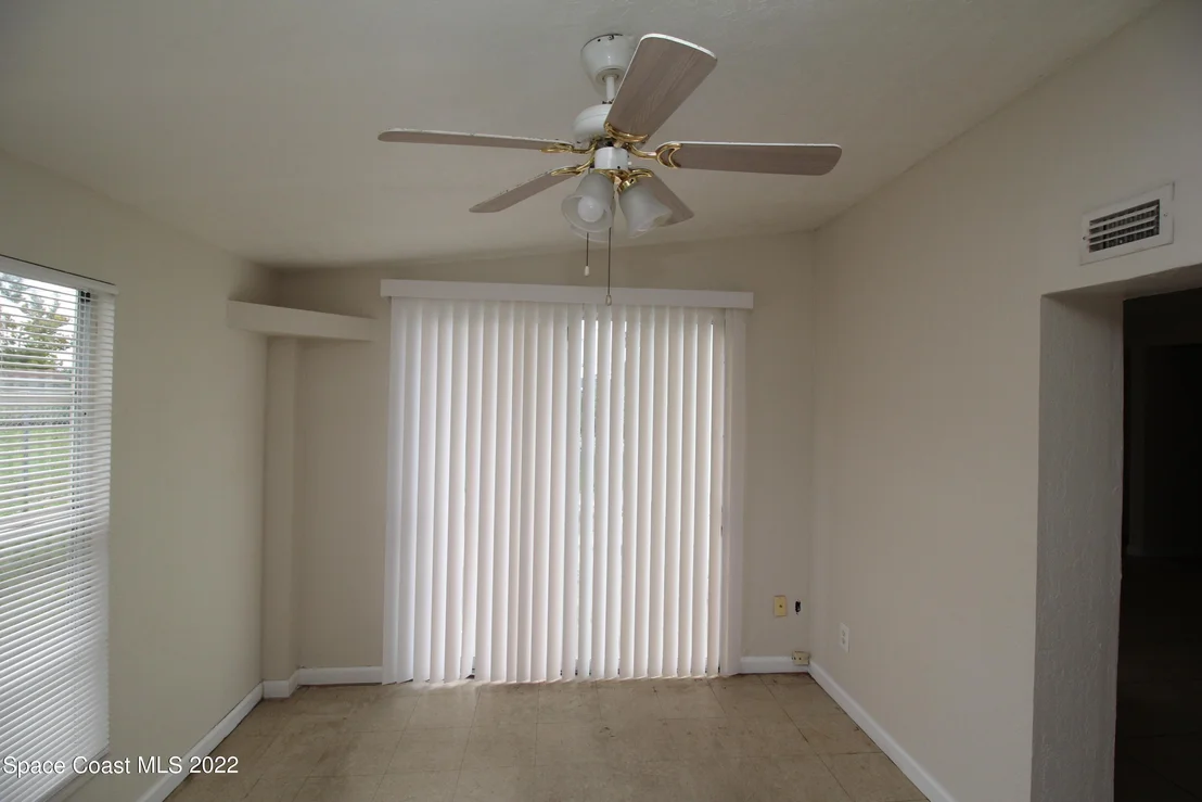 Photo of 3058 Garden Terrace NE