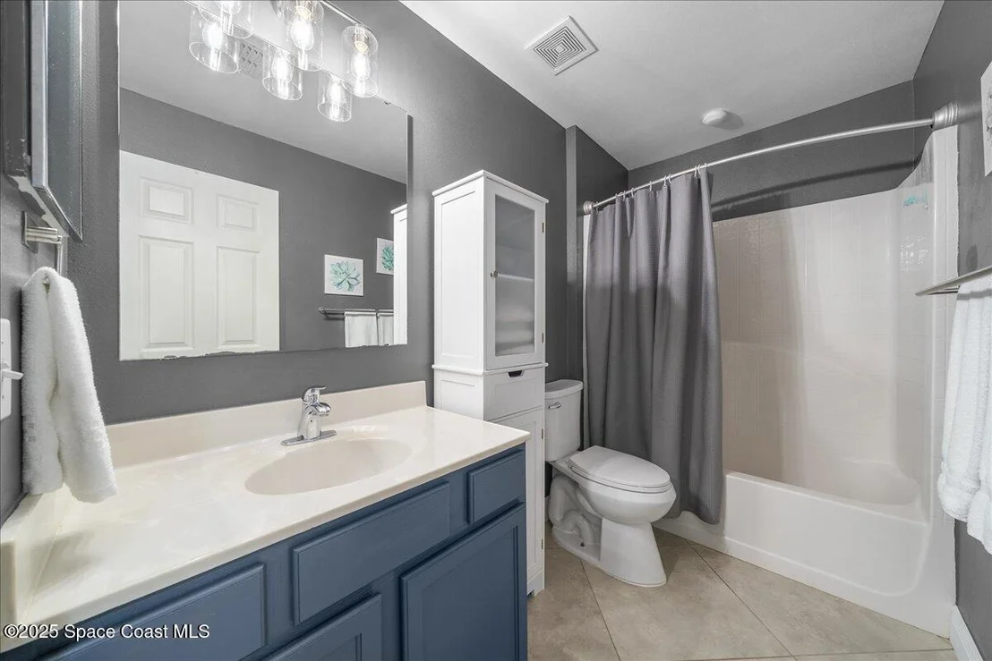 Photo of 6005 Edison Street