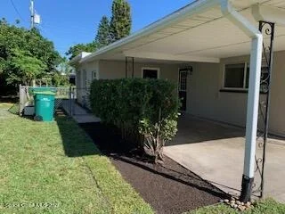 Photo of 1298 Hollywood Drive