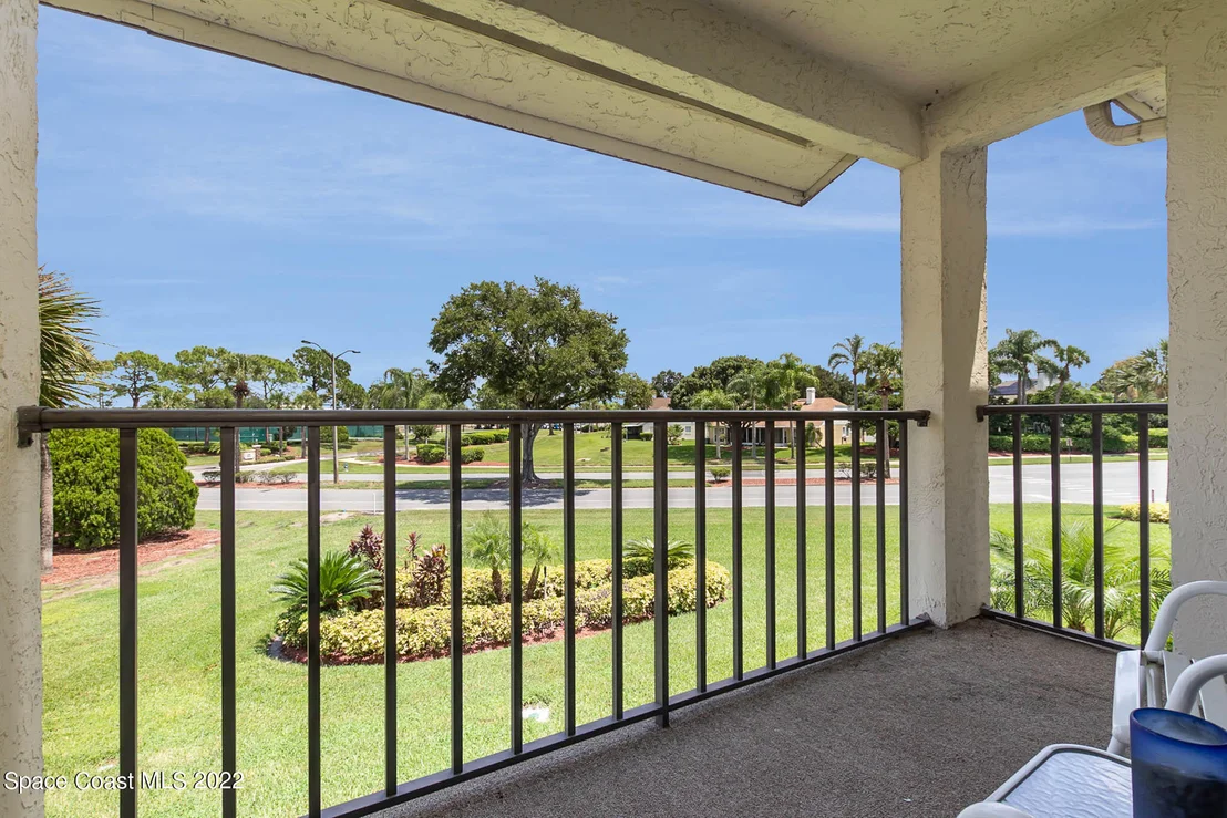Photo of Unit 202 at 6068 Willowpointe Circle