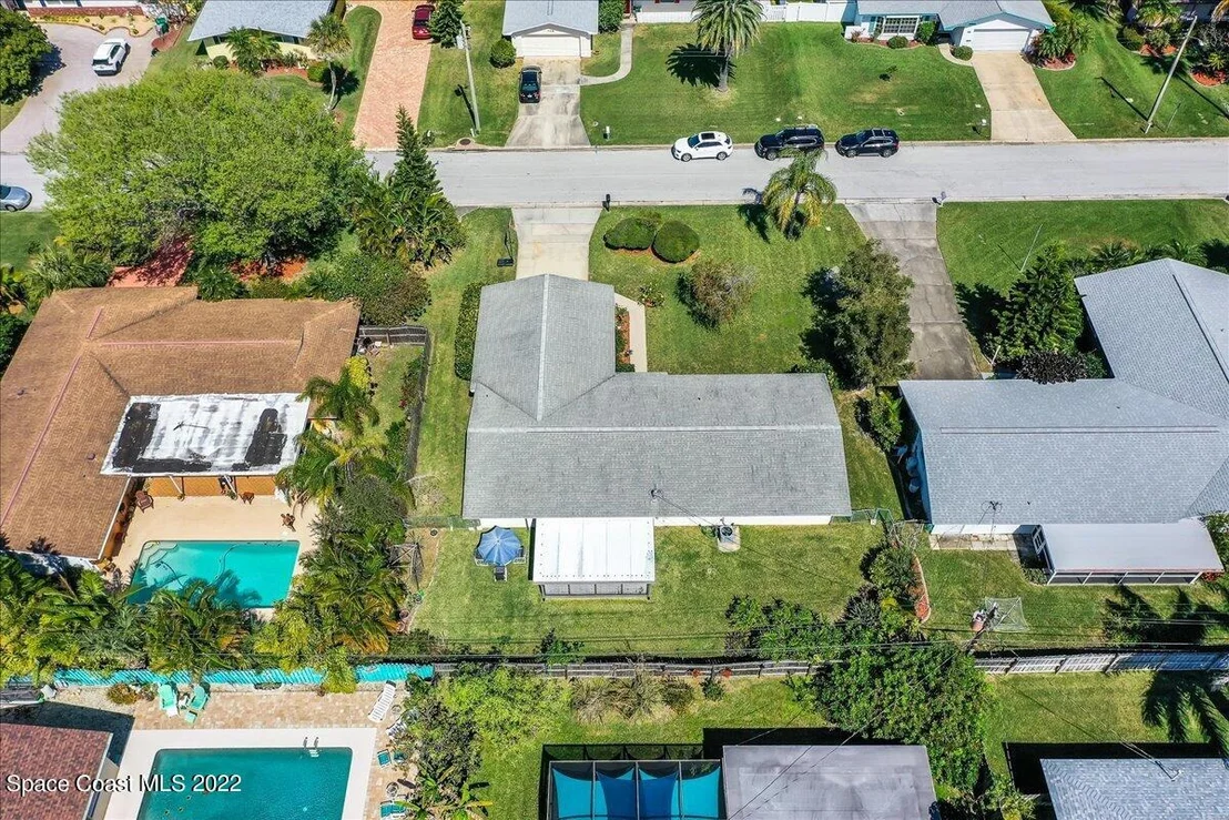 Photo of 329 Dorset Drive