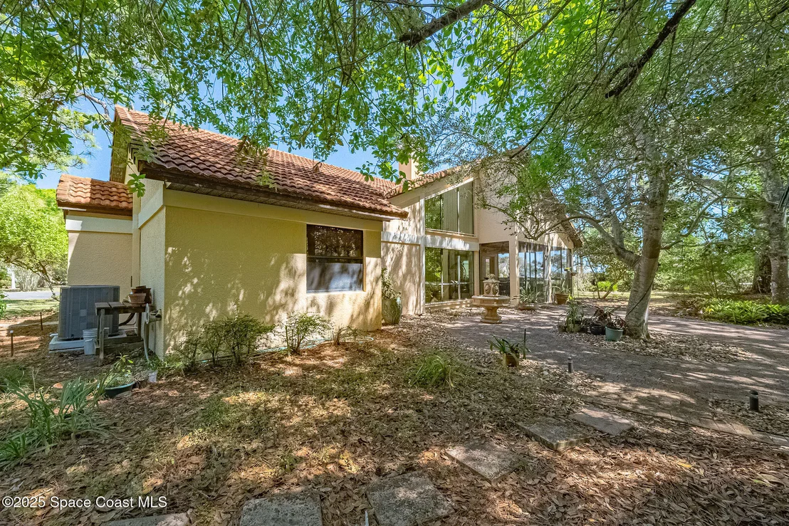 Photo of 3445 Huggins Drive