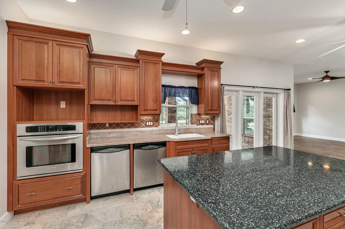 Photo of 2240 Pine Meadow Avenue