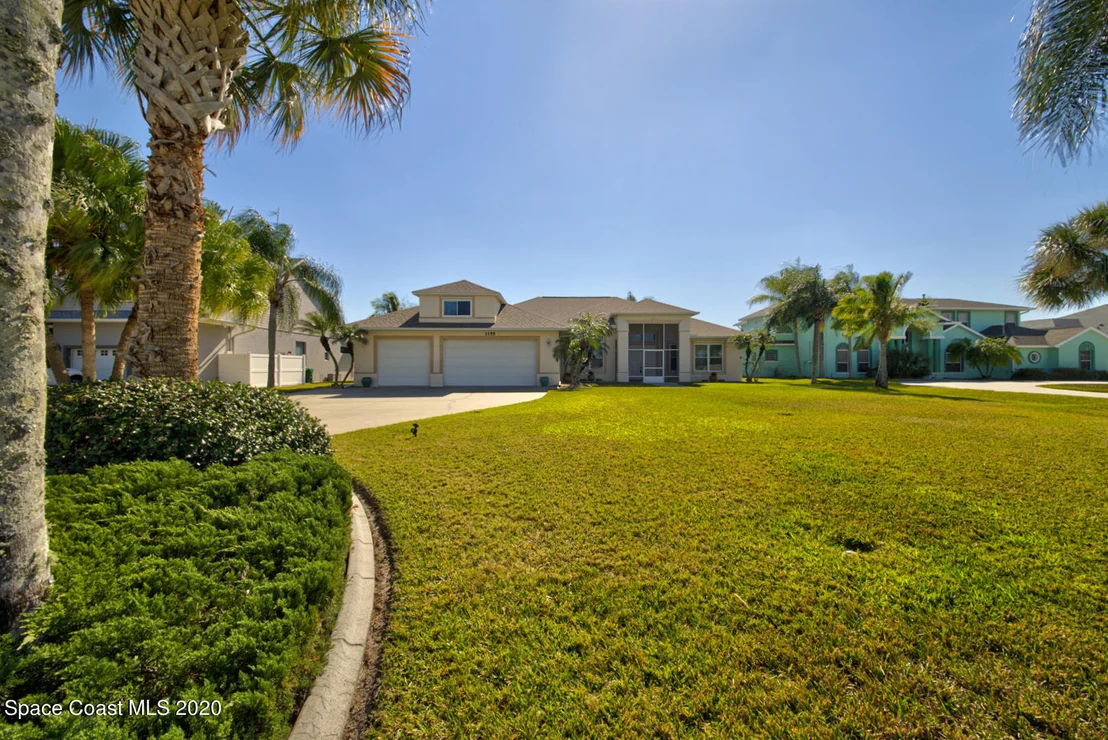 Photo of 1155 Tuckaway Drive