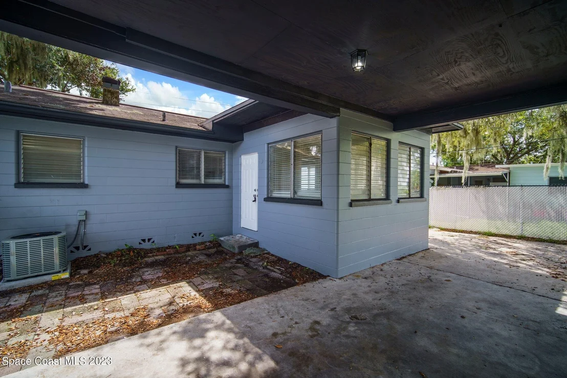 Photo of 1304 Foxboro Drive