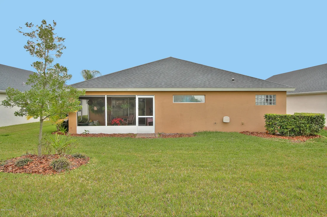 Photo of 7228 Broderick Drive