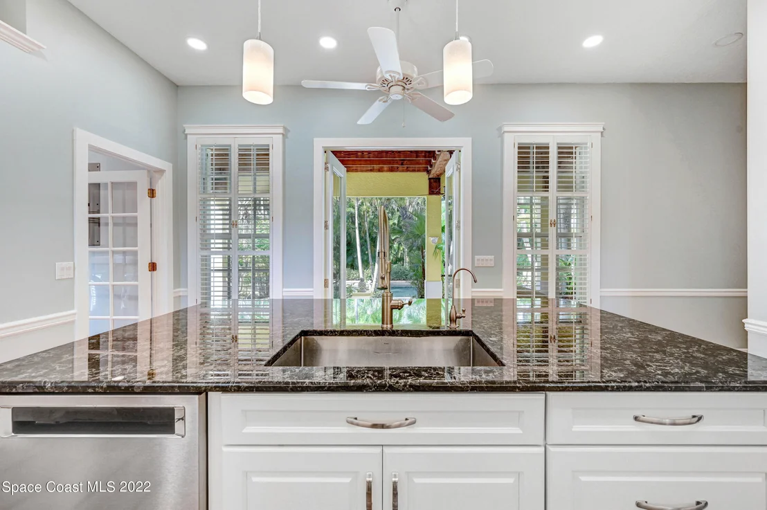 Photo of 155 Bayshore Drive