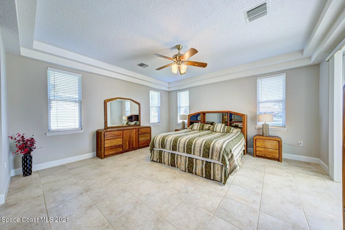 Photo of 1002 Worthington Spring Drive