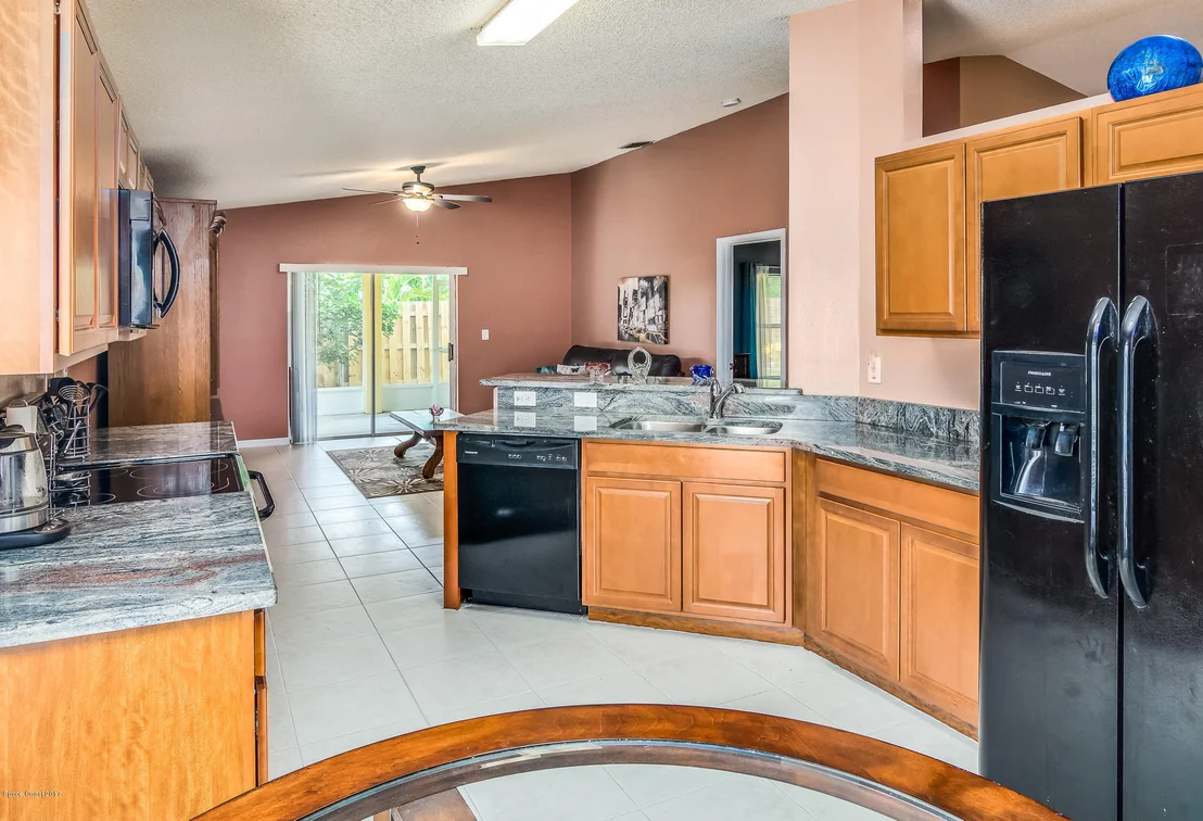 Photo of 2881 Saint James Lane