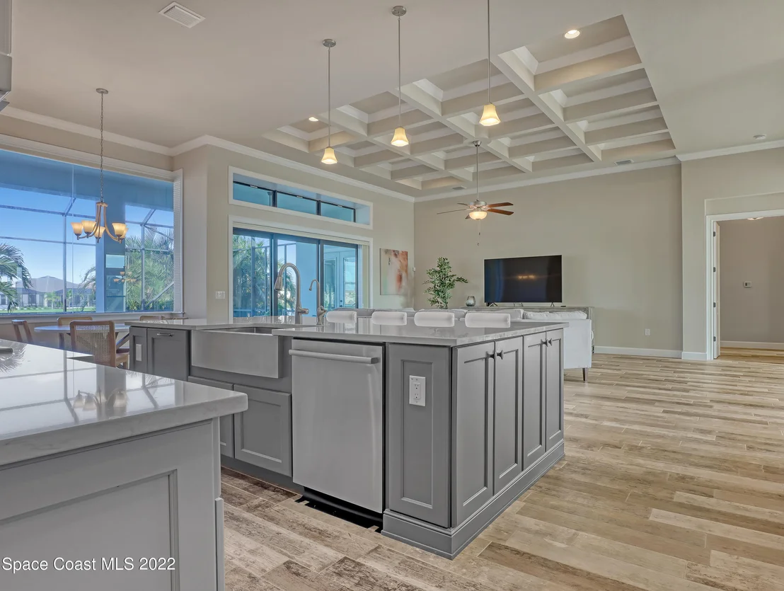 Photo of 8111 Barrosa Circle