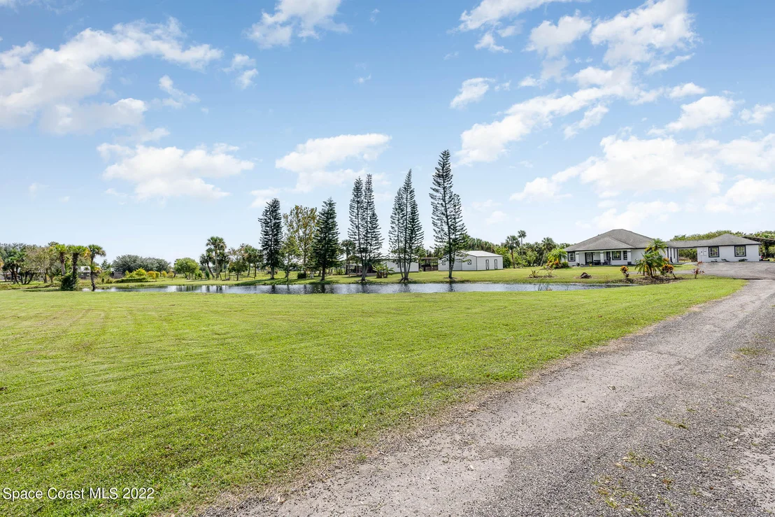 Photo of 3215 Lionel Road