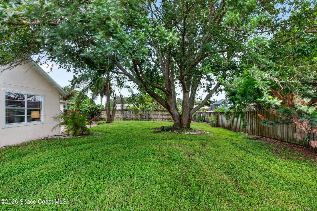 Photo of 621 Seven Gables Circle SE