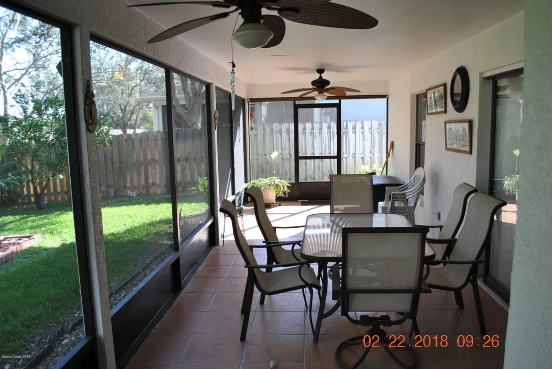 Photo of 889 Shoshone Lane
