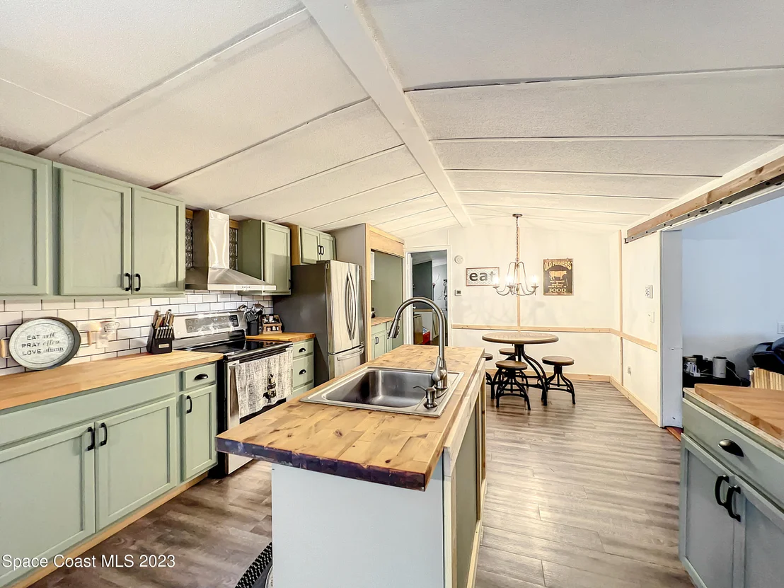 Photo of 9295 Concord Road