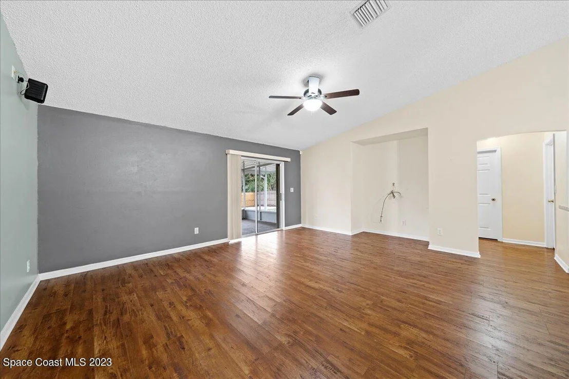 Photo of 545 Arabella Lane