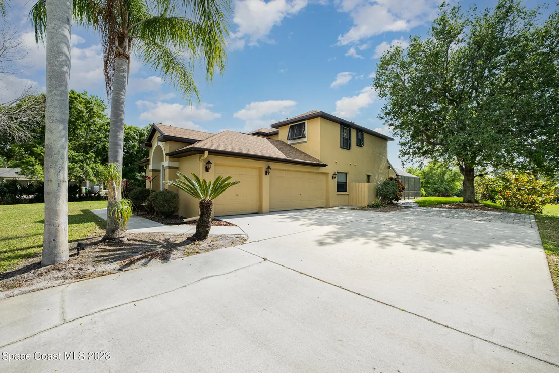 Photo of 4341 Ligustrum Drive