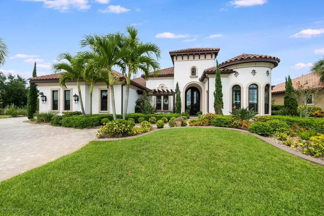 Photo of 6275 Arroyo Drive