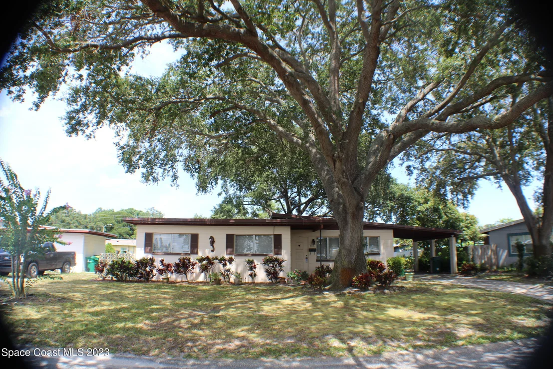 Photo of 406 Thomas Avenue