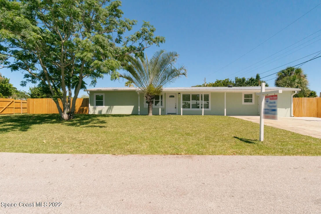 Photo of 2125 Palm Avenue