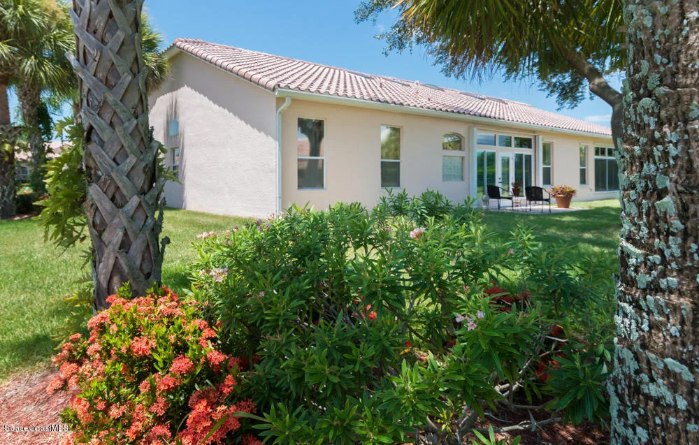 Photo of 490 SHELL COVE Drive