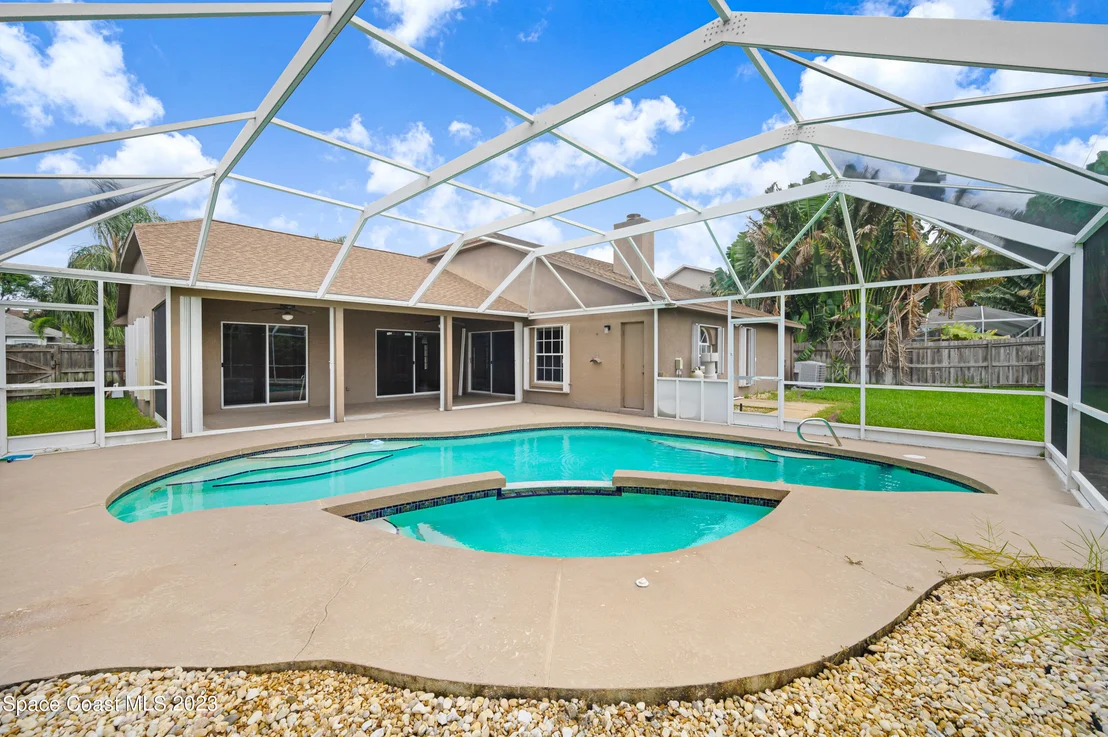 Photo of 2634 Lowell Circle