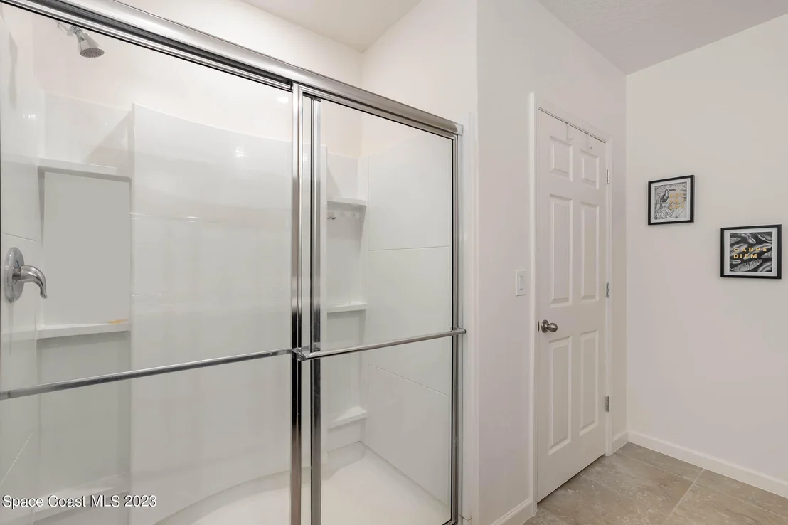 Photo of 3412 Indian River Parkway