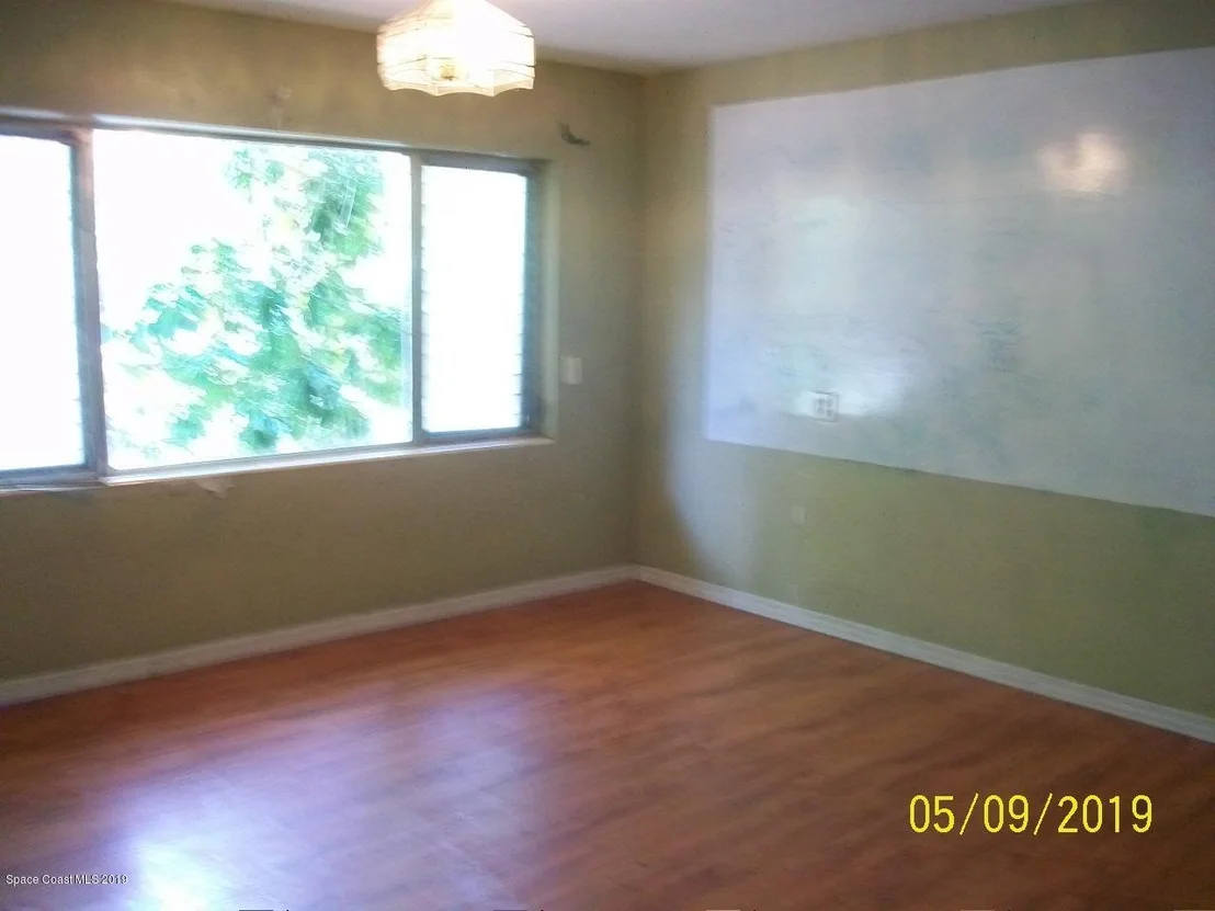 Photo of 501 Edgewood Drive