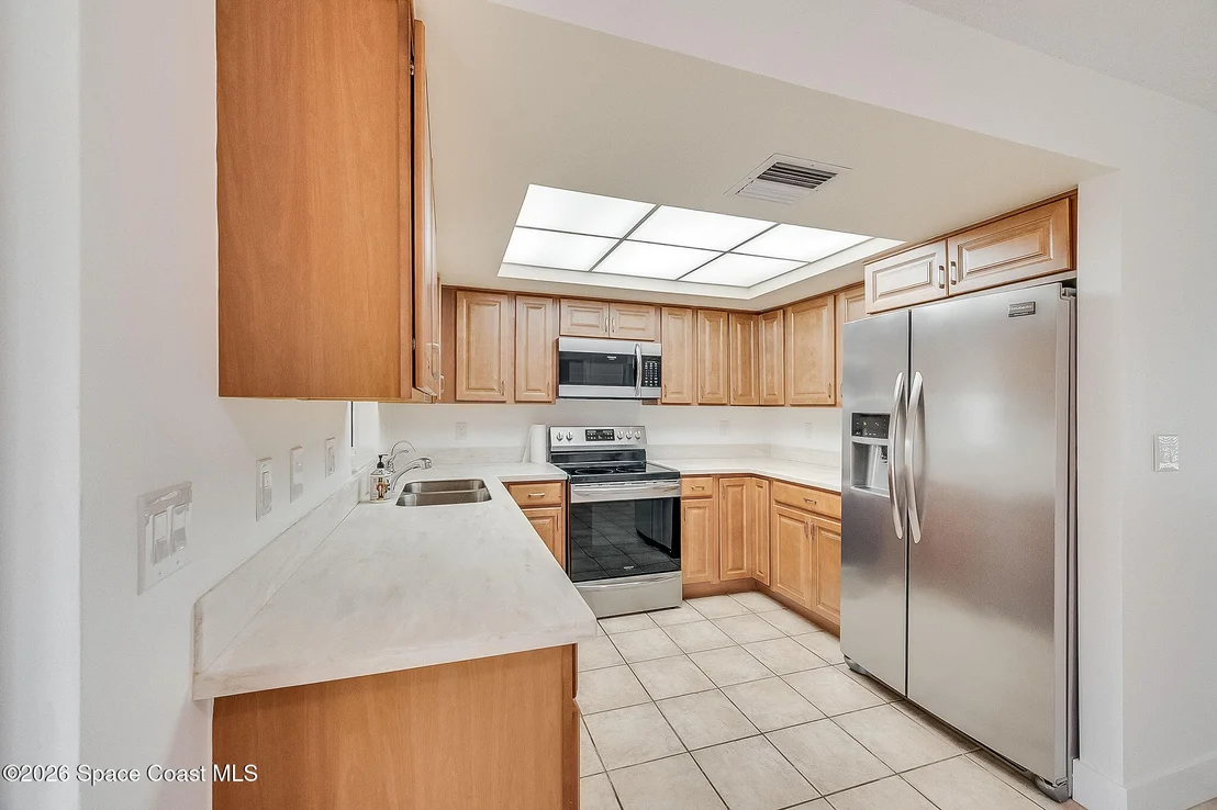 Photo of 722 Apollo Circle NE