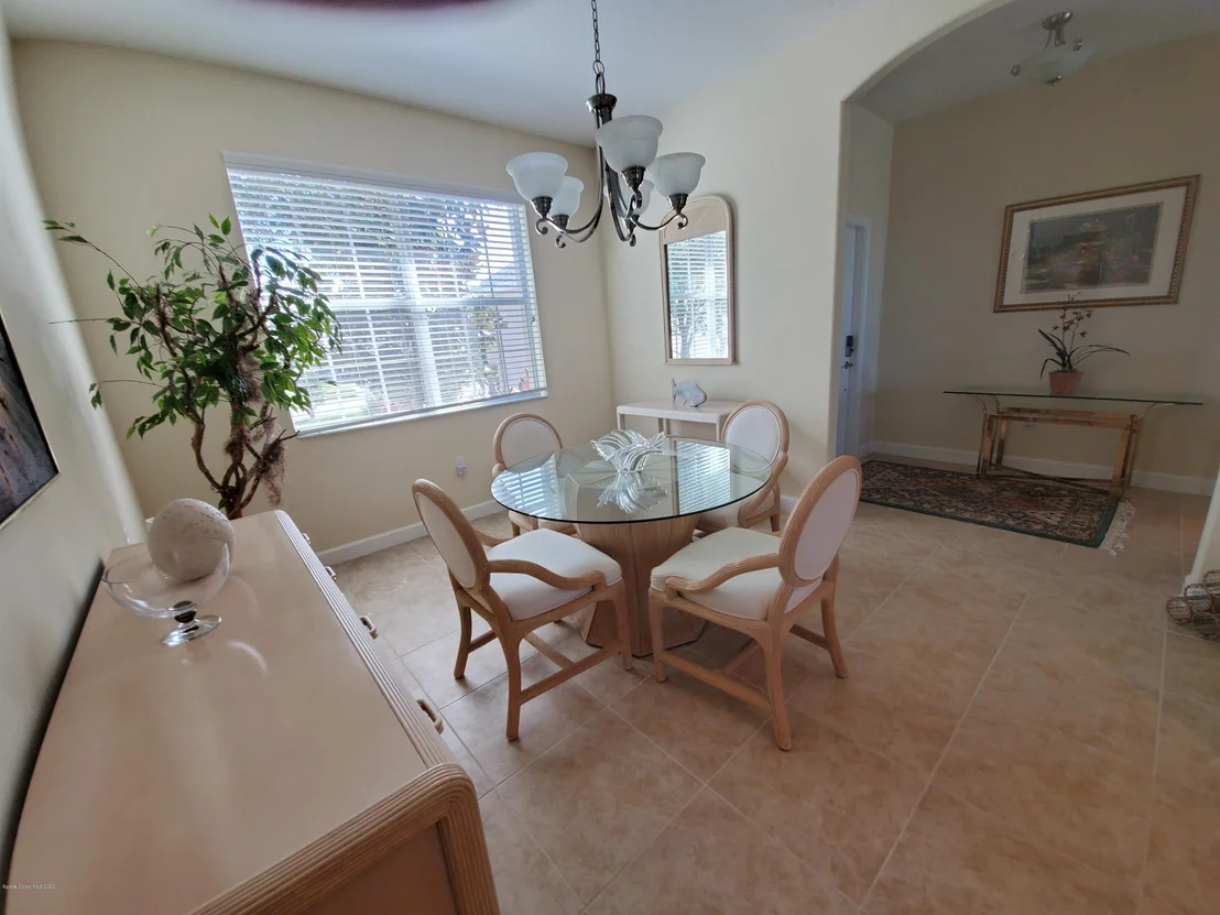 Photo of 3485 Sansome Circle
