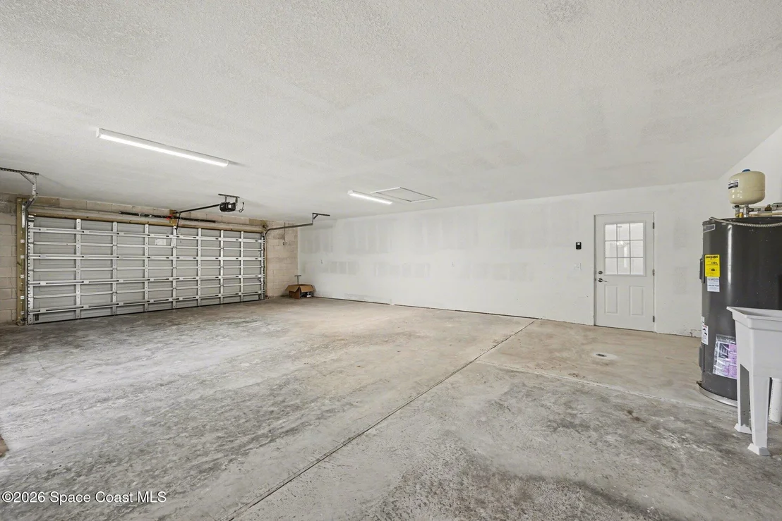 Photo of 2678 Pine Avenue