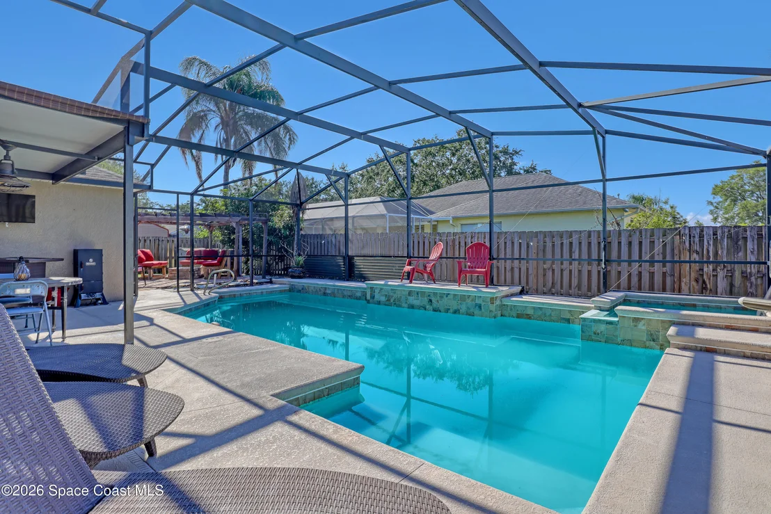 Photo of 1432 Old Millpond Road