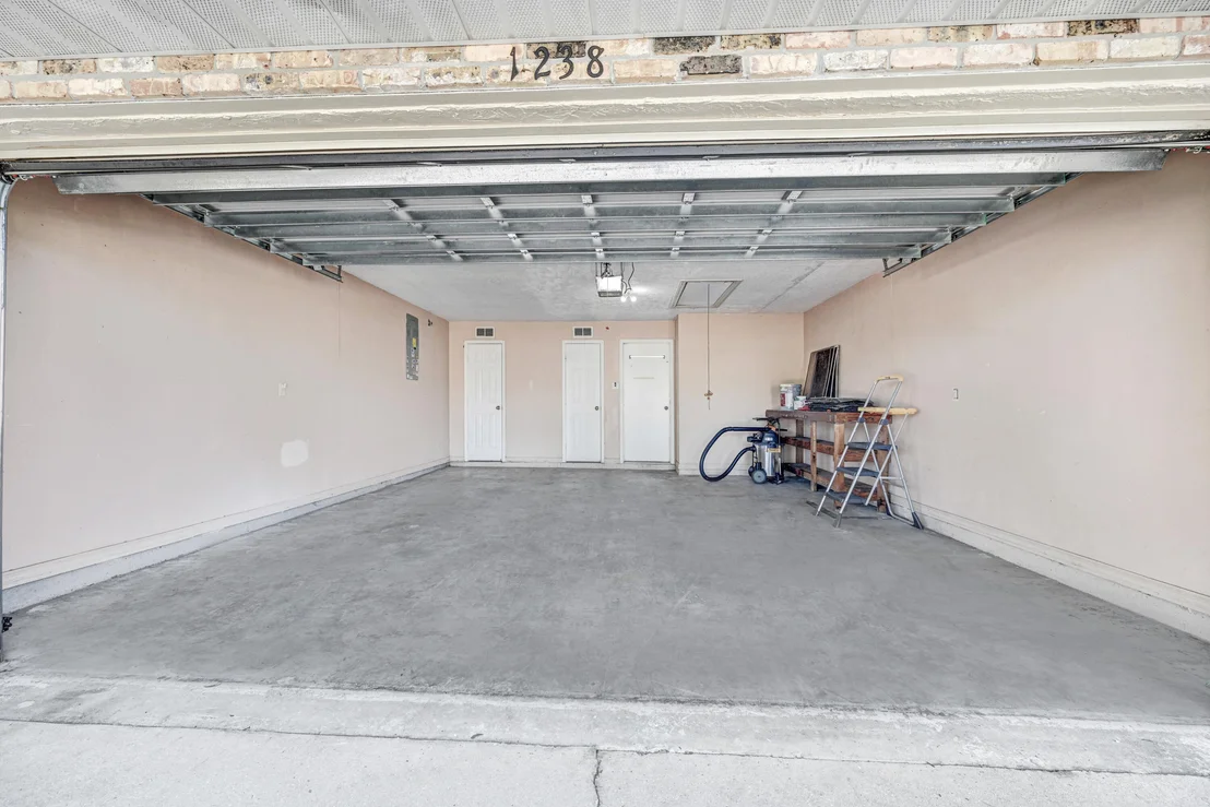 Photo of 1238 Weeping Willow Lane