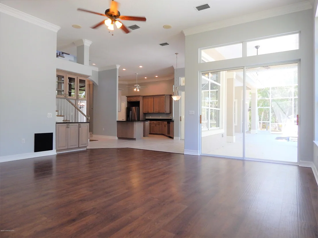 Photo of 5420 Willoughby Drive