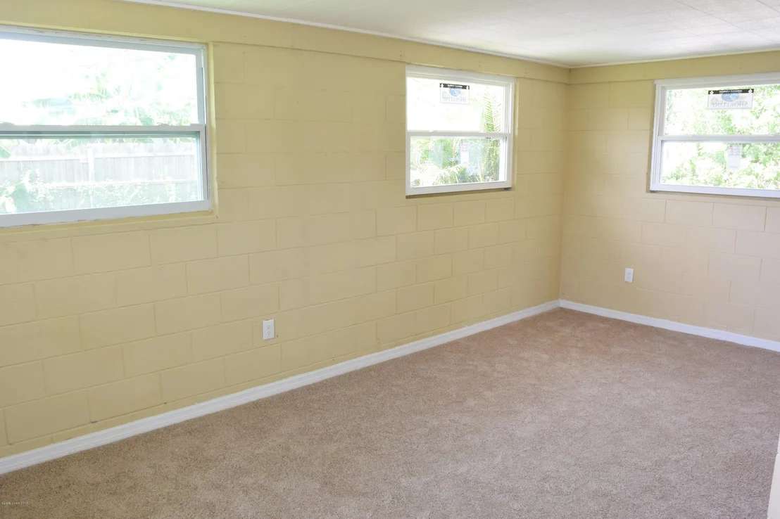 Photo of 1213 Myrtle Lane