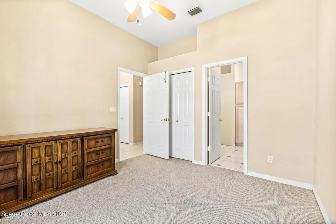 Photo of 901 Suntree Woods Drive