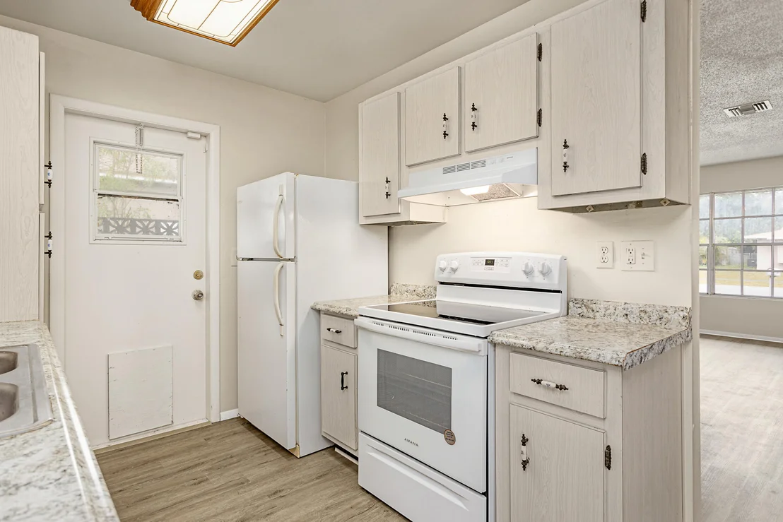 Photo of 3266 NE Edgewood Drive NE