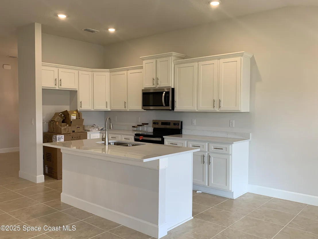 Photo of 965 Kylar Drive