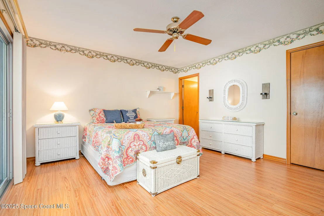 Photo of 955 S South Fork Circle